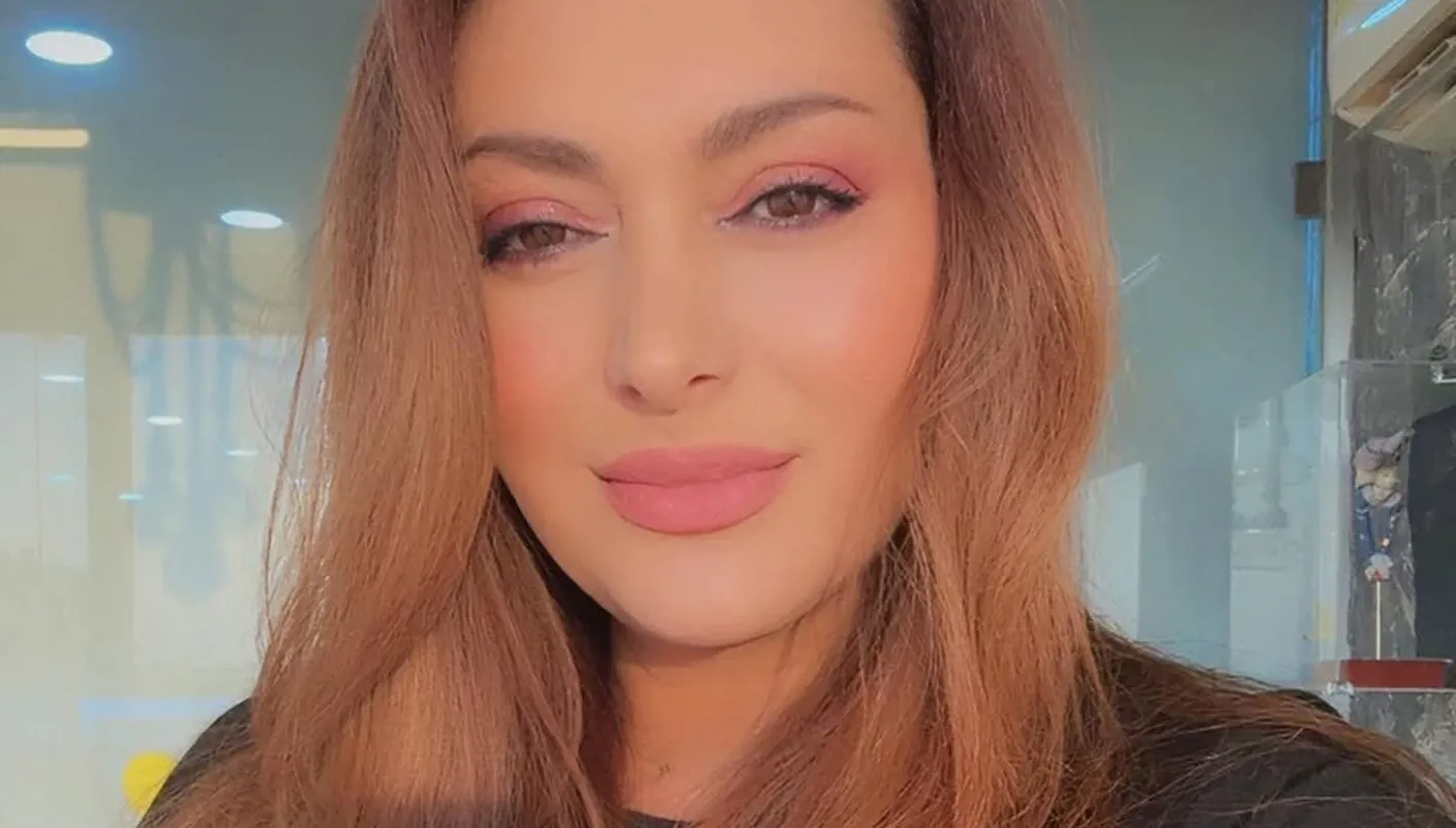 مايا نصري تتألق مجددًا من جدة… حنين جيل الألفية يضيء حفلتها الأولى في السعودية (فيديو) مايا نصري تتألق مجددًا من جدة… حنين جيل الألفية يضيء حفلتها الأولى في السعودية (فيديو)