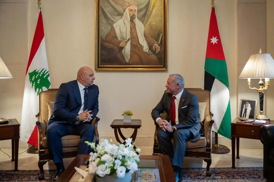 مباحثات بين الأردن ولبنان.. ومقتل اثنين جراء غارة إسرائيلية مباحثات بين الأردن ولبنان.. ومقتل اثنين جراء غارة إسرائيلية