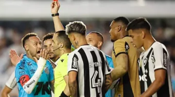 مباراته المحتملة الأخيرة: طرد نيمار خلال مباراة سانتوس ضد بوتافوجو في الدوري البرازيلي