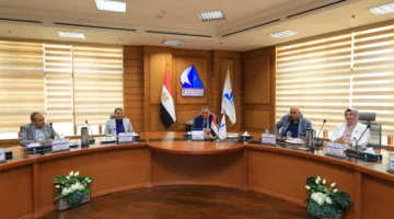 متابعة اختبارات الفصل الدراسي الثاني والاستعداد للسنة القادمة: ملخص اجتماع مجلس عمداء جامعة كفر الشيخ
