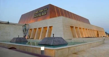 متحف سوهاج الإقليمي يستقبل الزوار في الليل خلال اليوم الأول من عيد الأضحى