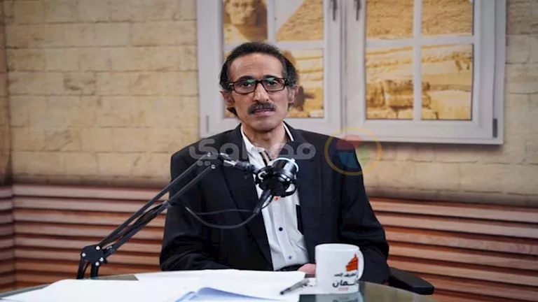 مجدي الجلاد يسلط الضوء على فرص حزب النور في البرلمان القادم مجدي الجلاد يسلط الضوء على فرص حزب النور في البرلمان القادم
