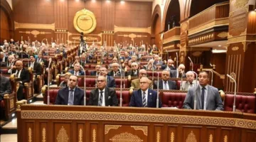 مجلس الشيوخ يحيل ثلاث طلبات متعلقة بالتغيرات المناخية، التصحر، والبيئة إلى لجنة الطاقة.
