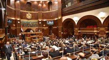 مجلس الشيوخ يُحول طلبات مناقشة حول التغيرات المناخية إلى لجنة الطاقة