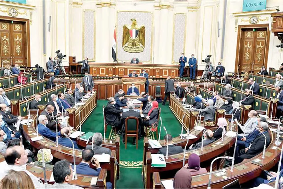 «مجلس النواب» يحيل اتفاقيتين ومشاريع قوانين للتنقيب عن النفط إلى اللجان المعنية «مجلس النواب» يحيل اتفاقيتين ومشاريع قوانين للتنقيب عن النفط إلى اللجان المعنية