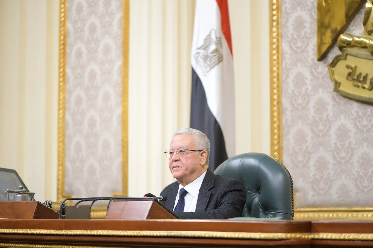 مجلس النواب يدين الاعتداء العسكري الإسرائيلي على إيران ويدعو إلى تجنب تنظيم مسيرات أو التوجه إلى المناطق الحدودية المصرية دون التنسيق القانوني المسبق مع السلطات المصرية. مجلس النواب يدين الاعتداء العسكري الإسرائيلي على إيران ويدعو إلى تجنب تنظيم مسيرات أو التوجه إلى المناطق الحدودية المصرية دون التنسيق القانوني المسبق مع السلطات المصرية.