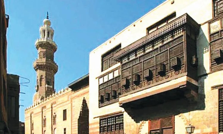 مجمع ومدرسة ‘أم السلطان شعبان’: ملاذ في أحضان التاريخ مجمع ومدرسة ‘أم السلطان شعبان’: ملاذ في أحضان التاريخ