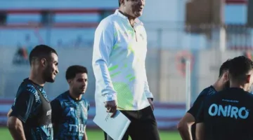 محاضرة فنية نهائية من الرمادي للاعبي الزمالك قبل لقاء بيراميدز