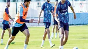 محاضرة فنية وتدريبات استراتيجية للاعبي الزمالك تحضيرًا لمباراة بيراميدز