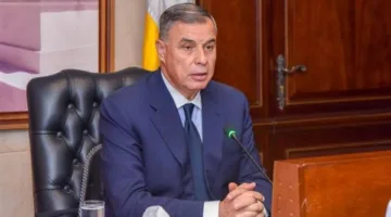 محافظ الإسكندرية ي instruct بتحسين نظام الإنارة وإجراء الصيانة الدورية للشبكات والأعمدة الكهربائية.