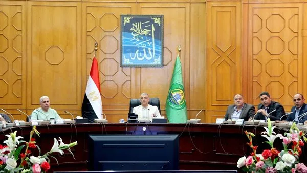 محافظ الإسماعيلية يراقب استعدادات مديرية التعليم لبدء امتحانات الثانوية العامة محافظ الإسماعيلية يراقب استعدادات مديرية التعليم لبدء امتحانات الثانوية العامة