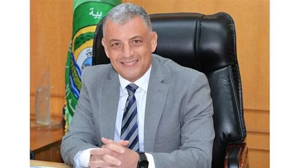 محافظ الإسماعيلية يشارك الأطفال في دار رعاية احتفالات عيد الأضحى محافظ الإسماعيلية يشارك الأطفال في دار رعاية احتفالات عيد الأضحى