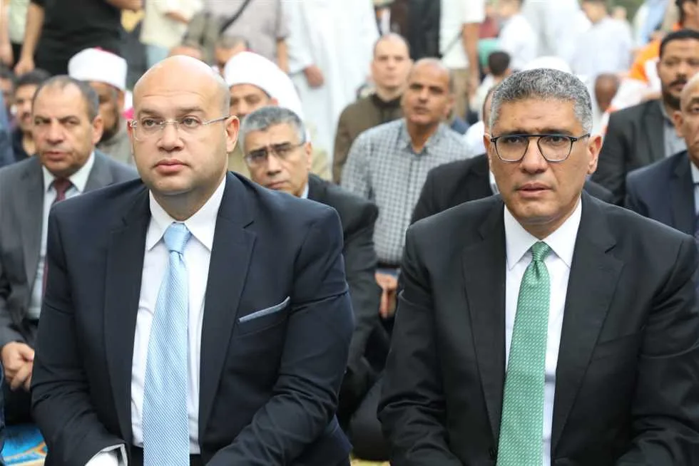 محافظ الجيزة يشارك في صلاة عيد الأضحى بميدان مسجد مصطفى محمود محافظ الجيزة يشارك في صلاة عيد الأضحى بميدان مسجد مصطفى محمود