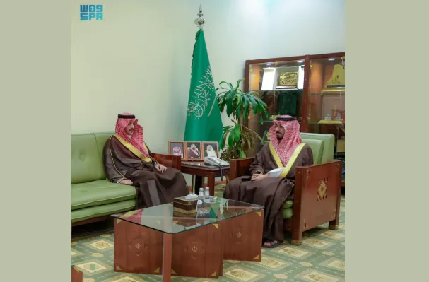 محافظ الخرج يرحب برئيس وأعضاء غرفة الخرج احتفالا بعيد الأضحى المبارك محافظ الخرج يرحب برئيس وأعضاء غرفة الخرج احتفالا بعيد الأضحى المبارك