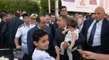 محافظ الدقهلية يشارك في صلاة عيد الأضحى بمسجد النصر في المنصورة