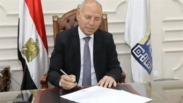 محافظ القاهرة يعتمد نتائج الفصل الدراسي الثاني للشهادة الإعدادية بمعدل نجاح 77% محافظ القاهرة يعتمد نتائج الفصل الدراسي الثاني للشهادة الإعدادية بمعدل نجاح 77%
