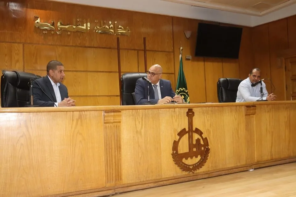 محافظ القليوبية: مكافحة جميع أشكال التعديات بحزم خلال عطلة عيد الأضحى المبارك محافظ القليوبية: مكافحة جميع أشكال التعديات بحزم خلال عطلة عيد الأضحى المبارك