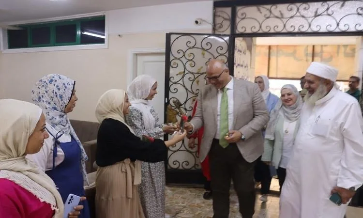 محافظ القليوبية يحتفي بعيد الأضحى مع الأيتام محافظ القليوبية يحتفي بعيد الأضحى مع الأيتام