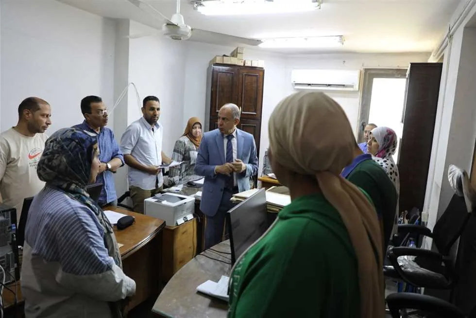 محافظ المنيا: تمكنا من جمع أكثر من 2 مليار جنيه من تنظيم أراضي الدولة محافظ المنيا: تمكنا من جمع أكثر من 2 مليار جنيه من تنظيم أراضي الدولة