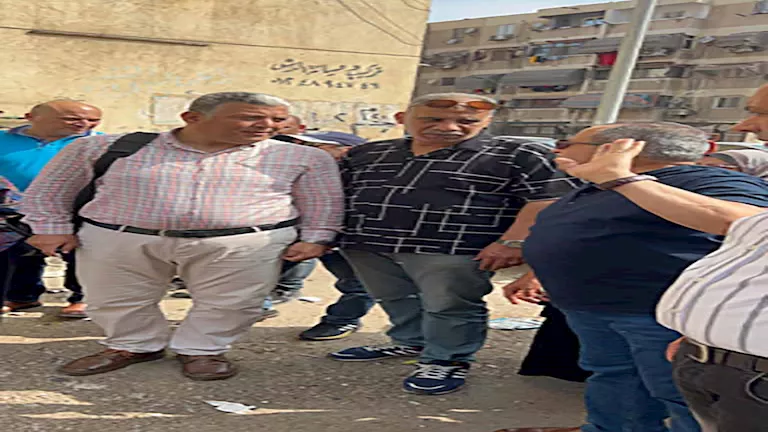محافظ بورسعيد يعاتب مسؤول شركة النظافة: “تسببتم في تشويه مظهرنا” – صور محافظ بورسعيد يعاتب مسؤول شركة النظافة: “تسببتم في تشويه مظهرنا” – صور