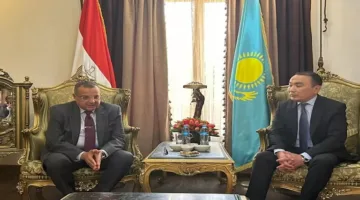 محافظ جنوب سيناء وسفير كازاخستان في القاهرة يناقشان تعزيز التعاون في مجال السياحة