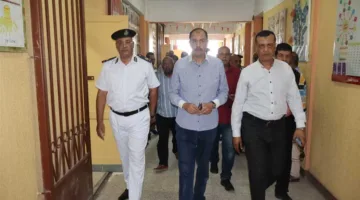 محافظ سوهاج يؤكد على تأمين لجان الامتحانات الثانوية وتوفير أجواء ملائمة للطلاب والمراقبين