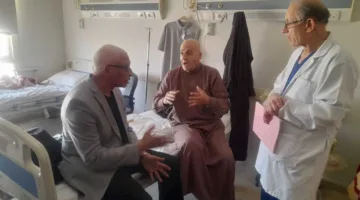 محافظ شمال سيناء يزور الجرحى الفلسطينيين في مستشفى نخل المركزي بمناسبة عيد الأضحى
