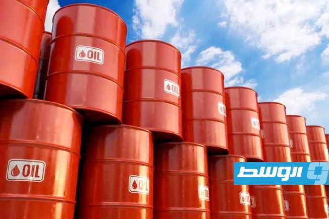 محللو “إس آند بي” يتوقعون تراجع أسعار النفط إلى ما دون 50 دولارًا في حال حدوث ذلك محللو “إس آند بي” يتوقعون تراجع أسعار النفط إلى ما دون 50 دولارًا في حال حدوث ذلك