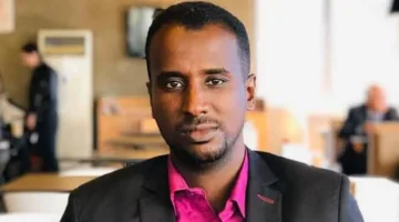 محمد أبوزيد كروم يكتب: تحية للسلاح والنضال، وللنصر الذي بات قريباً