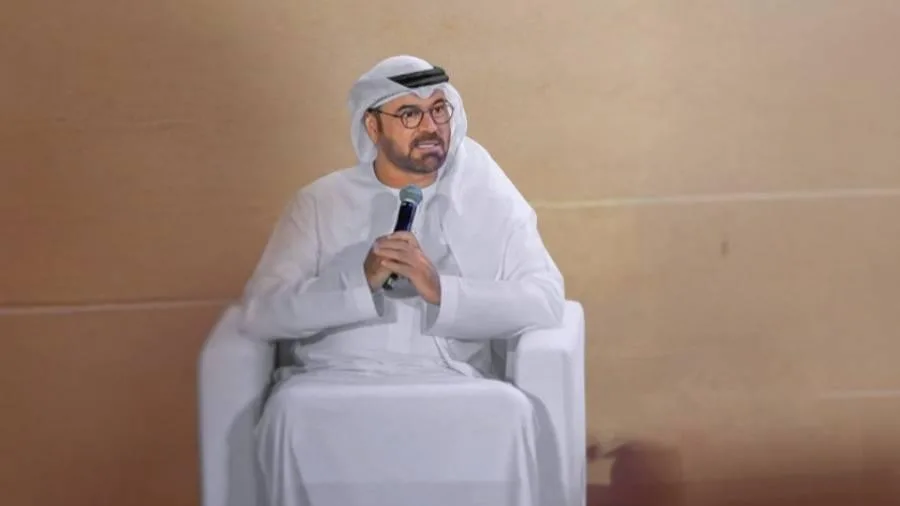 محمد القرقاوي: محمد بن راشد شخصية مبدعة.. ودورنا هو الإبداع في التصميم (فيديو) محمد القرقاوي: محمد بن راشد شخصية مبدعة.. ودورنا هو الإبداع في التصميم (فيديو)