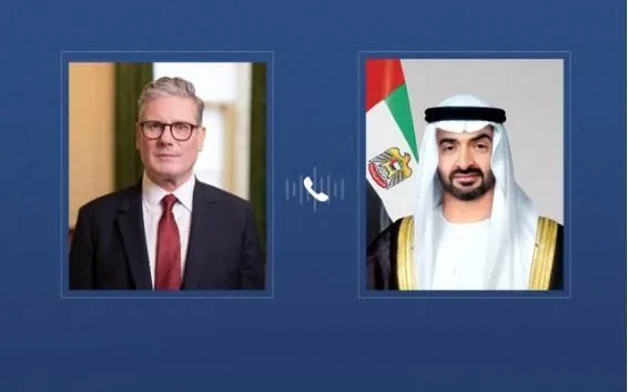 محمد بن زايد وستارمر يشددان على ضرورة تخفيف التوتر وتشجيع الحوار لمعالجة التحديات في المنطقة. محمد بن زايد وستارمر يشددان على ضرورة تخفيف التوتر وتشجيع الحوار لمعالجة التحديات في المنطقة.