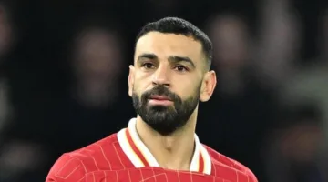 محمد صلاح يتربع على قمة التشكيلة المثالية لموسم 2024-2025