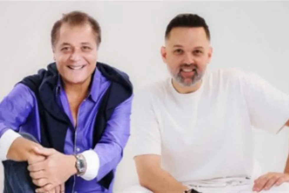 محمد محمود عبدالعزيز يحتفل بعيد ميلاد والده باستخدام الذكاء الاصطناعي: كل عام وأنت أجمل مكان محمد محمود عبدالعزيز يحتفل بعيد ميلاد والده باستخدام الذكاء الاصطناعي: كل عام وأنت أجمل مكان