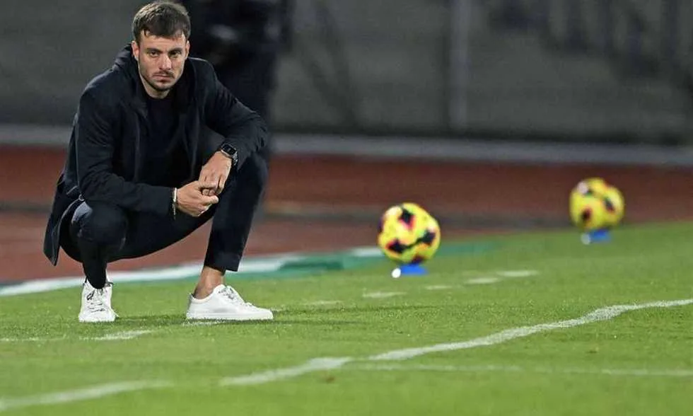 مدرب بورتو: التعادل مع بالميراس نتيجة منطقية.. وثقت في تألق كلاوديو راموس مدرب بورتو: التعادل مع بالميراس نتيجة منطقية.. وثقت في تألق كلاوديو راموس
