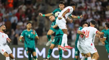 مدرب منتخب العراق يثني على لاعبيه قبل مباراة الملحق المؤهلة لكأس العالم