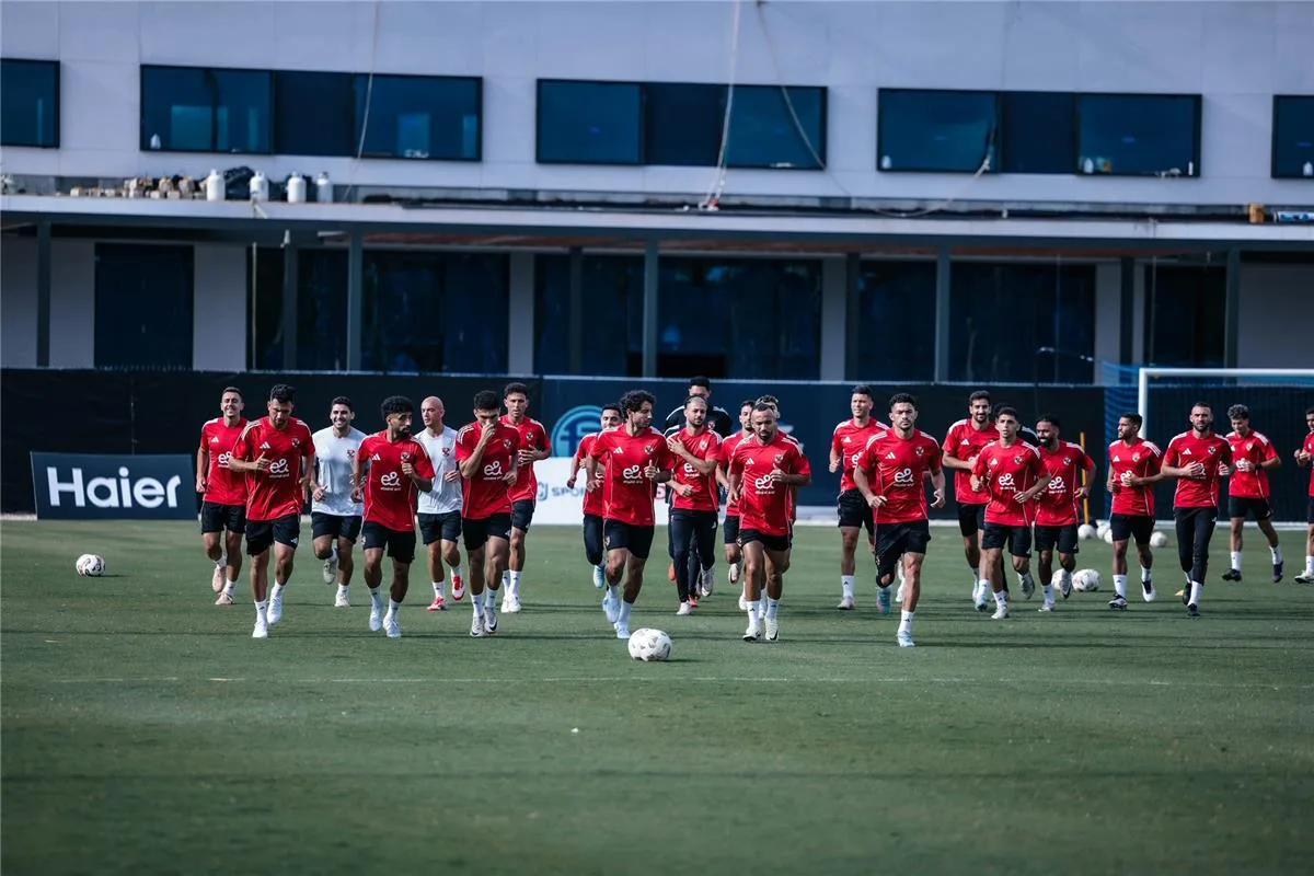 مران الأهلي في أمريكا: أول توجيه من ريبييرو للاعبين وتدريبات لياقية تحضيرًا لكأس العالم للأندية مران الأهلي في أمريكا: أول توجيه من ريبييرو للاعبين وتدريبات لياقية تحضيرًا لكأس العالم للأندية