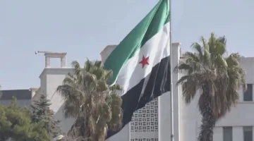 مسؤول سوري: بقايا نظام الأسد تسعى لاستفزاز إسرائيل لزيادة التوترات.