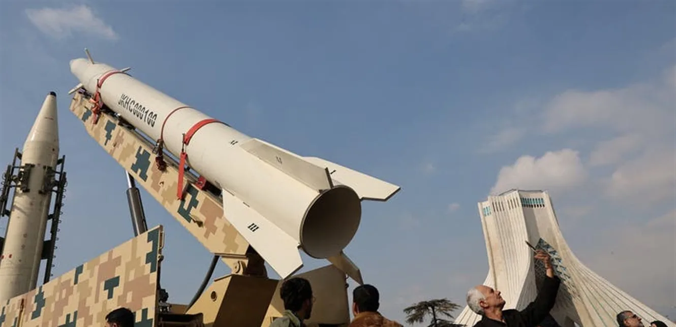 مستشار الأمن الإسرائيلي: طهران تحتفظ بآلاف الصواريخ مستشار الأمن الإسرائيلي: طهران تحتفظ بآلاف الصواريخ
