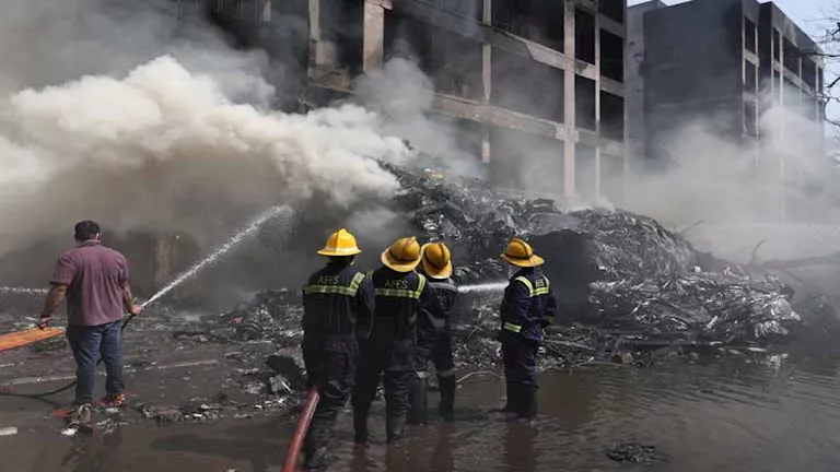 مصادفة أنقذت حياتها: مسافرة تنجو من حادث تحطم الطائرة الهندية مصادفة أنقذت حياتها: مسافرة تنجو من حادث تحطم الطائرة الهندية