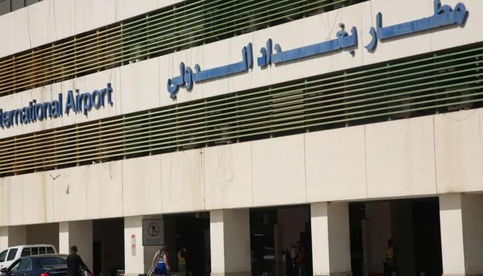 مصدر عراقي لـ«العين الإخبارية»: طائرات أمريكية تبدأ نقل موظفين من سفارتها مصدر عراقي لـ«العين الإخبارية»: طائرات أمريكية تبدأ نقل موظفين من سفارتها