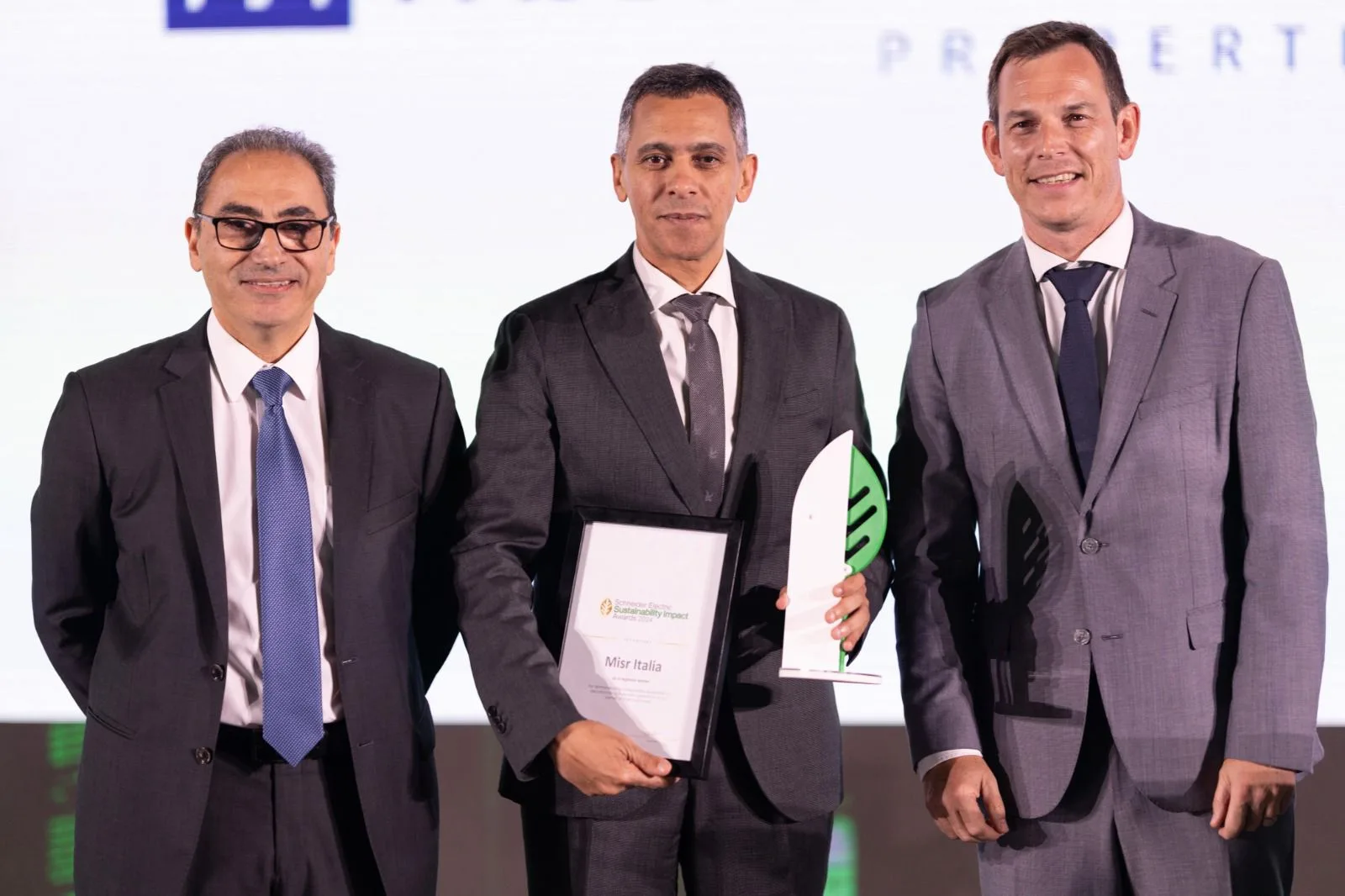 مصر إيطاليا العقارية تُحصل على جائزة شنايدر إلكتريك للاستدامة لعام 2024 في منطقة الشرق الأوسط وأفريقيا. مصر إيطاليا العقارية تُحصل على جائزة شنايدر إلكتريك للاستدامة لعام 2024 في منطقة الشرق الأوسط وأفريقيا.