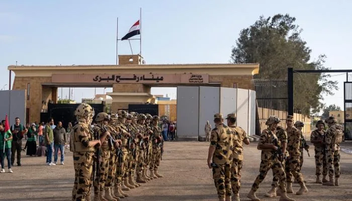 مصر تشدد على ضرورة الالتزام بـ”القواعد التنظيمية” لزيارة الحدود مع غزة مصر تشدد على ضرورة الالتزام بـ”القواعد التنظيمية” لزيارة الحدود مع غزة