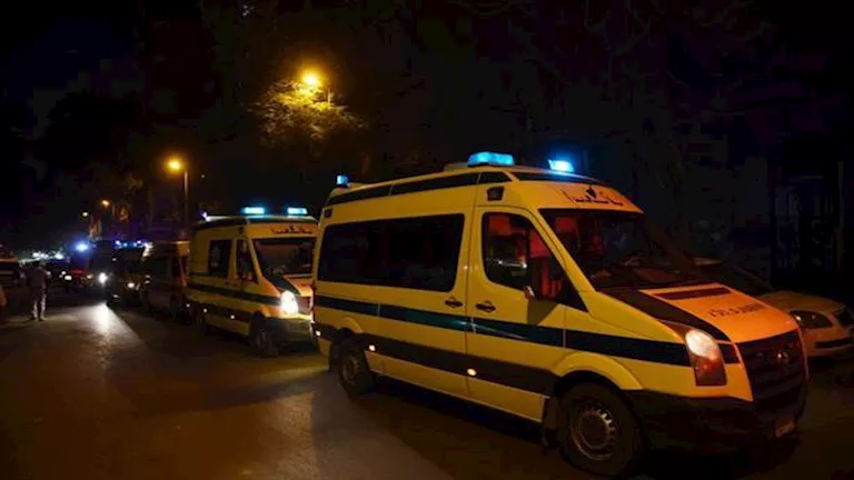 مصرع شخصين وإصابة 10 آخرين جراء انقلاب سيارة على الطريق الزراعي في المنيا – التفاصيل مصرع شخصين وإصابة 10 آخرين جراء انقلاب سيارة على الطريق الزراعي في المنيا – التفاصيل