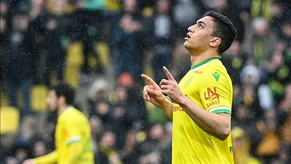 مصطفى محمد يؤازر الزمالك في مواجهة بيراميدز بنهائي كأس مصر مصطفى محمد يؤازر الزمالك في مواجهة بيراميدز بنهائي كأس مصر