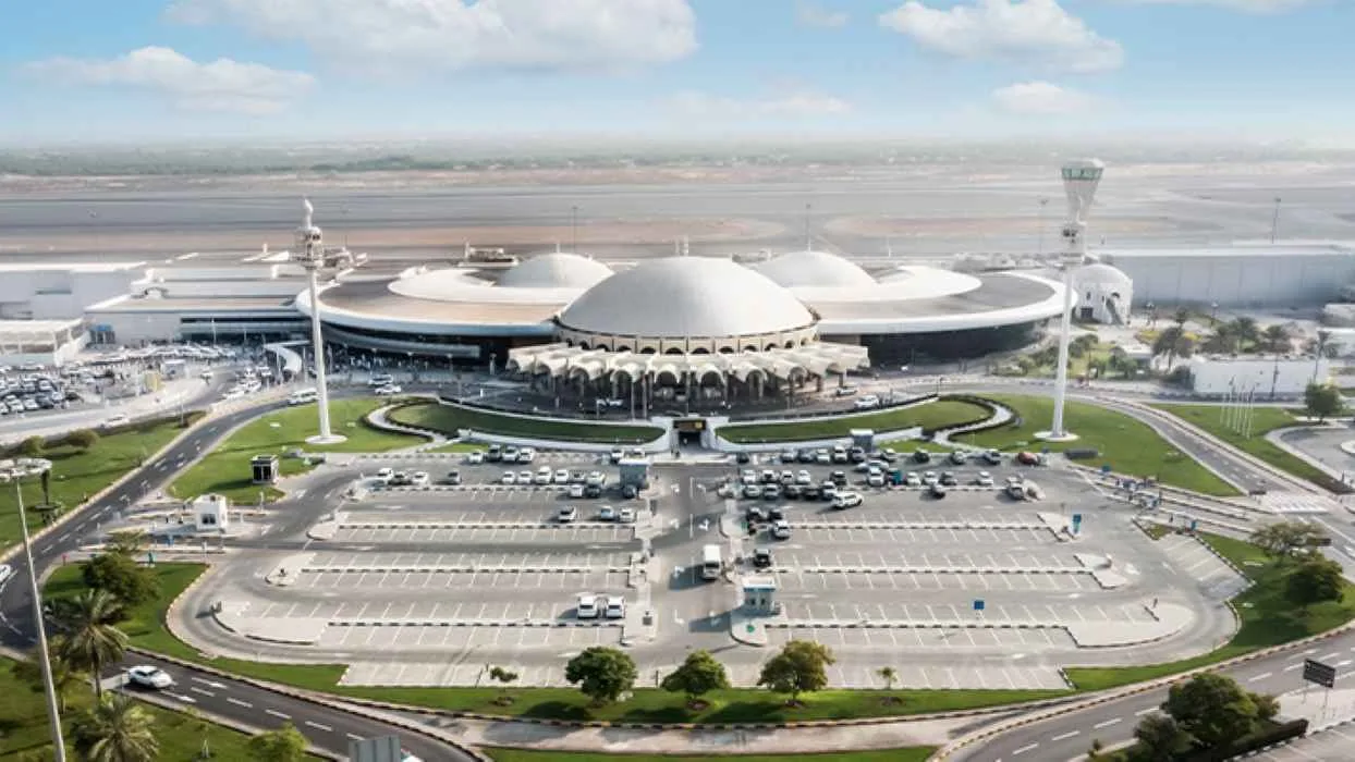 مطار الشارقة يستقبل الرحلة الافتتاحية لشركة الطيران الإثيوبية مطار الشارقة يستقبل الرحلة الافتتاحية لشركة الطيران الإثيوبية