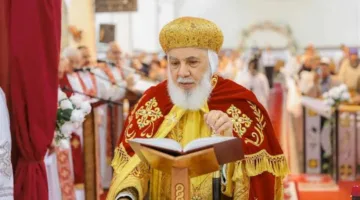 مطرانية سمالوط تجري استطلاعًا للآراء بشأن سيامة خمسة كهنة جدد