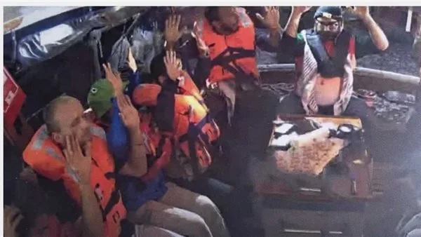 مظاهرات في أوروبا تطالب بإطلاق سراح طاقم السفينة “مادلين” مظاهرات في أوروبا تطالب بإطلاق سراح طاقم السفينة “مادلين”