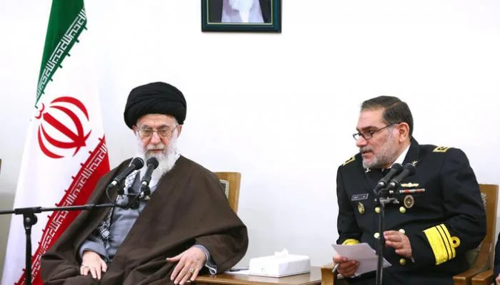 مقتل مستشار المرشد الإيراني علي شمخاني متأثراً بجراح الأسد الصاعد مقتل مستشار المرشد الإيراني علي شمخاني متأثراً بجراح الأسد الصاعد