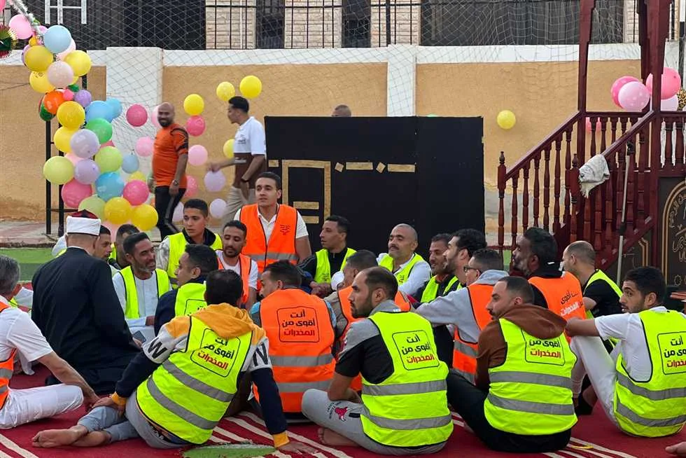 «مكافحة الإدمان»: فعاليات توعوية في الأماكن العامة حول مخاطر تعاطي المخدرات خلال عطلة العيد. «مكافحة الإدمان»: فعاليات توعوية في الأماكن العامة حول مخاطر تعاطي المخدرات خلال عطلة العيد.