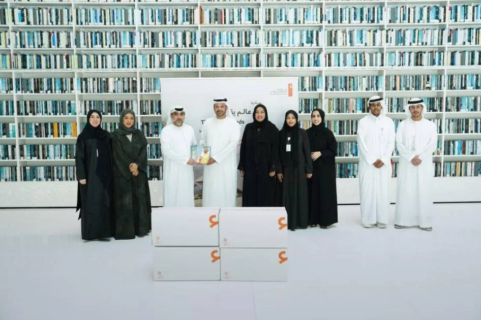 مكتبة محمد بن راشد تقدم 1000 كتاب في إطار مبادرة «عالم يقرأ» مكتبة محمد بن راشد تقدم 1000 كتاب في إطار مبادرة «عالم يقرأ»
